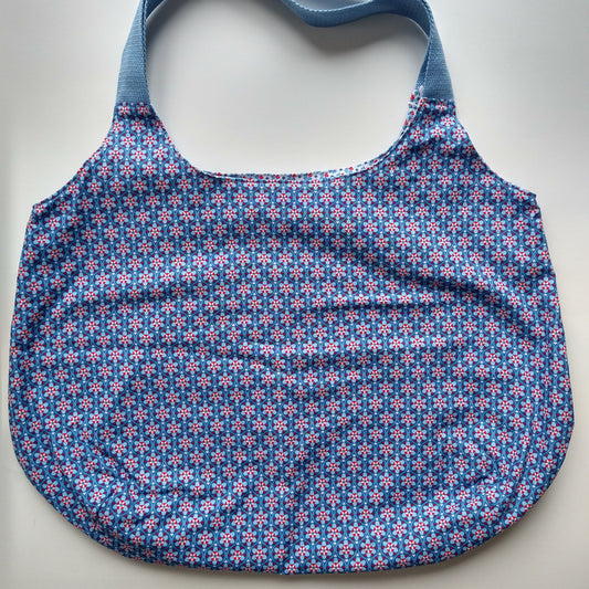 Shopping bag, reversible, size medium, blue flowers (Handmade in Canada)
