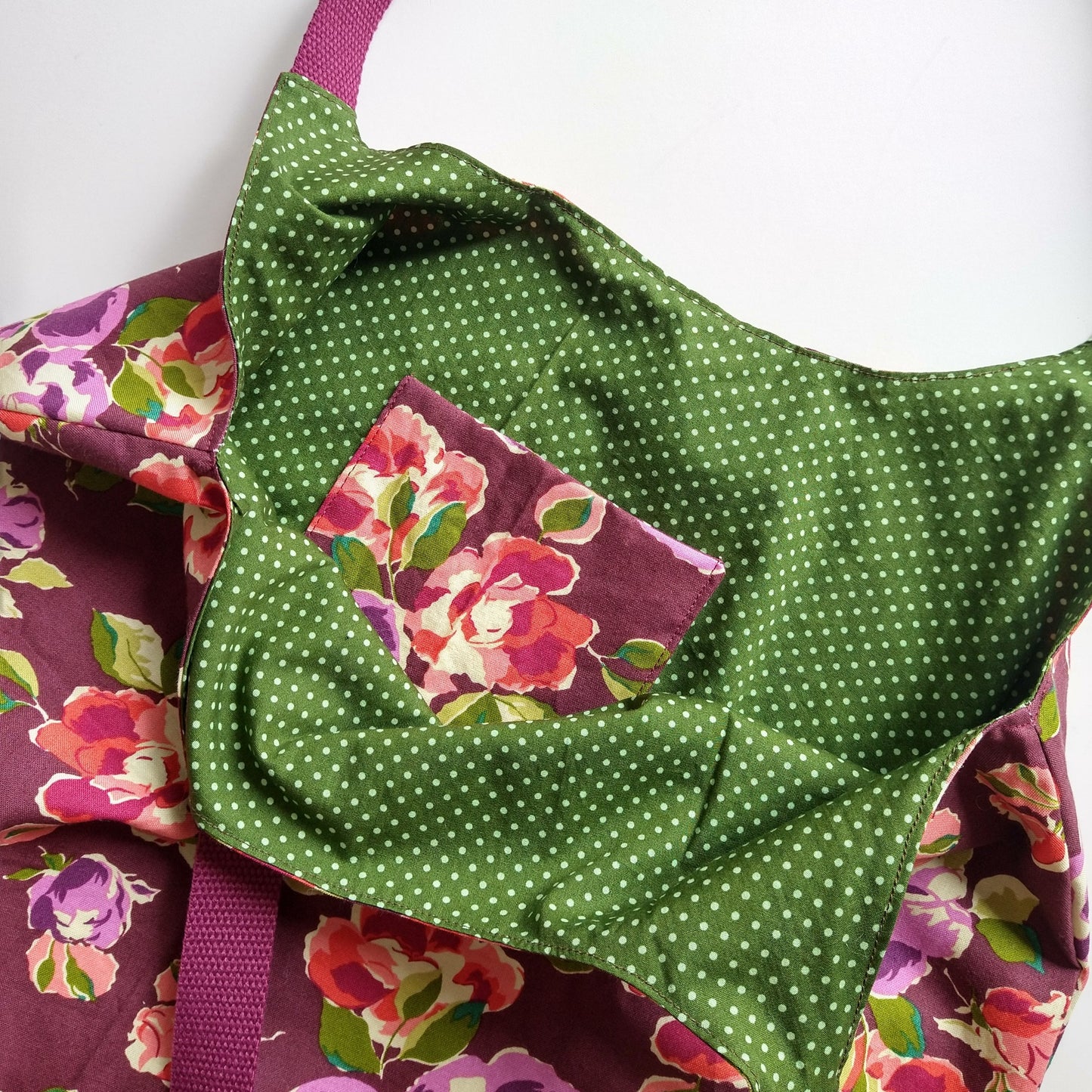 Shopping bag, reversible, size small, bordeaux flowers (Handmade in Canada)