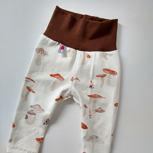 Baby leggings, size EUR 62 cm / US 2-4 months, mushroom forest mix and match (Handmade in Canada)