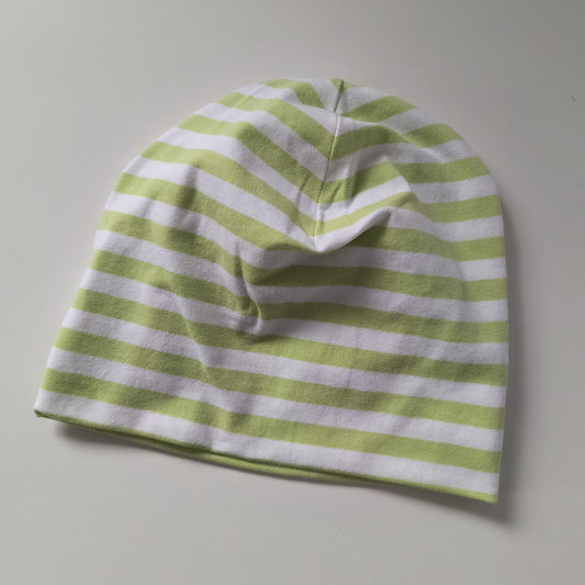 Baby beanie hat, green white stripes, size EUR 46 cm head circumference/US 7-9 months (Handmade in Canada)
