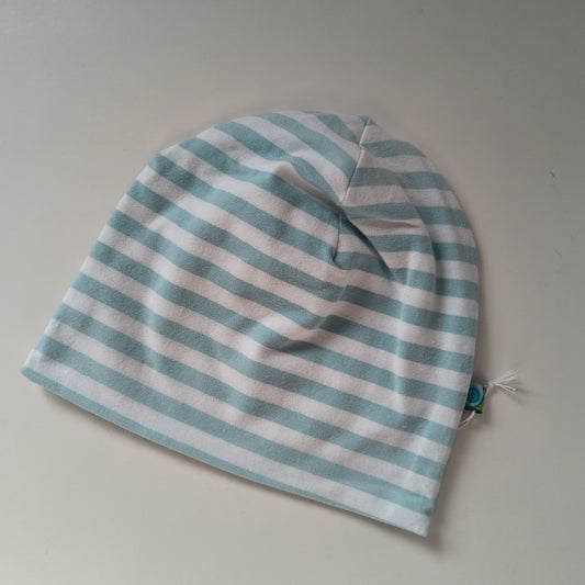 Baby beanie hat, white blue stripes, size EUR 48 cm head circumference/US 9-12 months (Handmade in Canada)