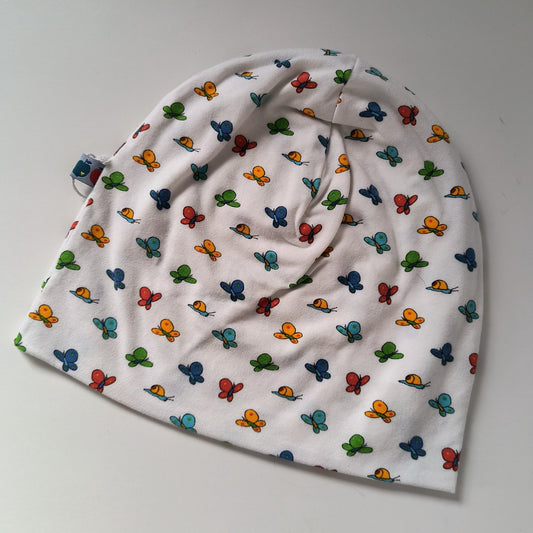 Toddler beanie hat, retro butterflies, size EUR 52 cm head circumference/US 2-5 years (Handmade in Canada)