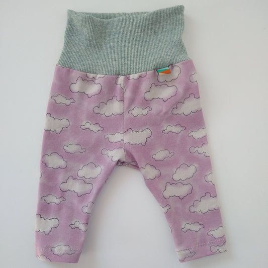 Baby leggings EUR size 56 cm / US 1-2 months (Handmade in Canada) multiple designs